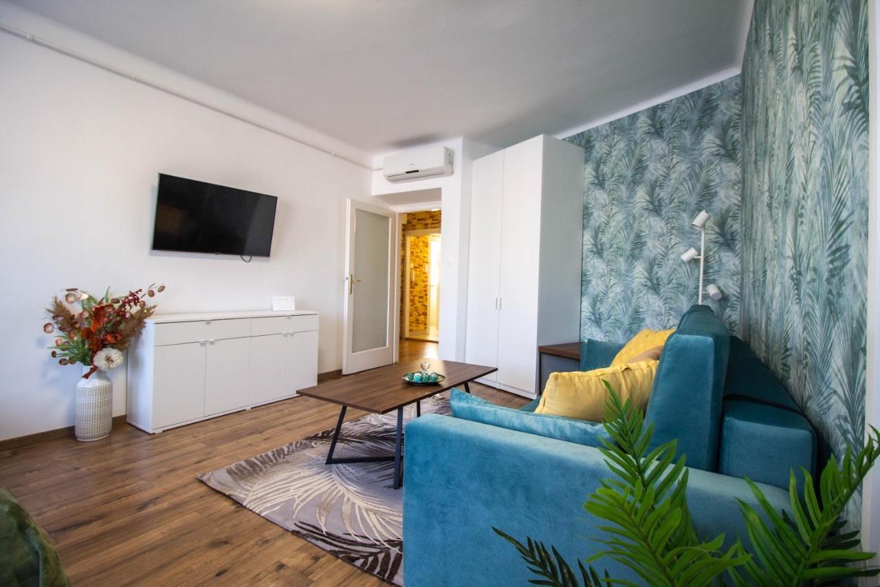 Buda Center Budapest Extérieur photo
