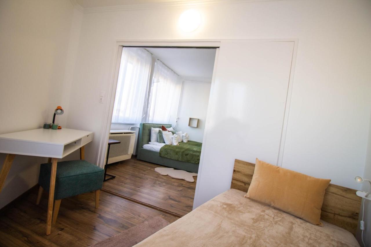 Buda Center Budapest Extérieur photo